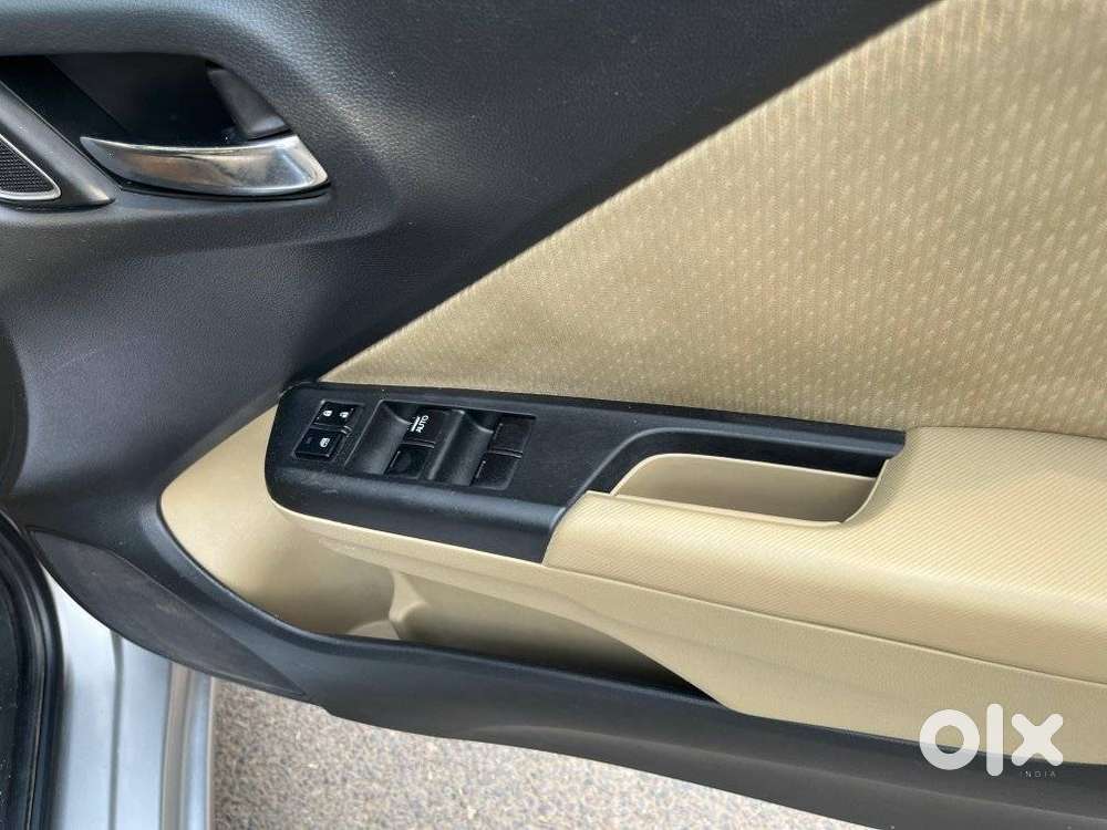 Honda City I-vtec Cvt V, 2018, Petrol