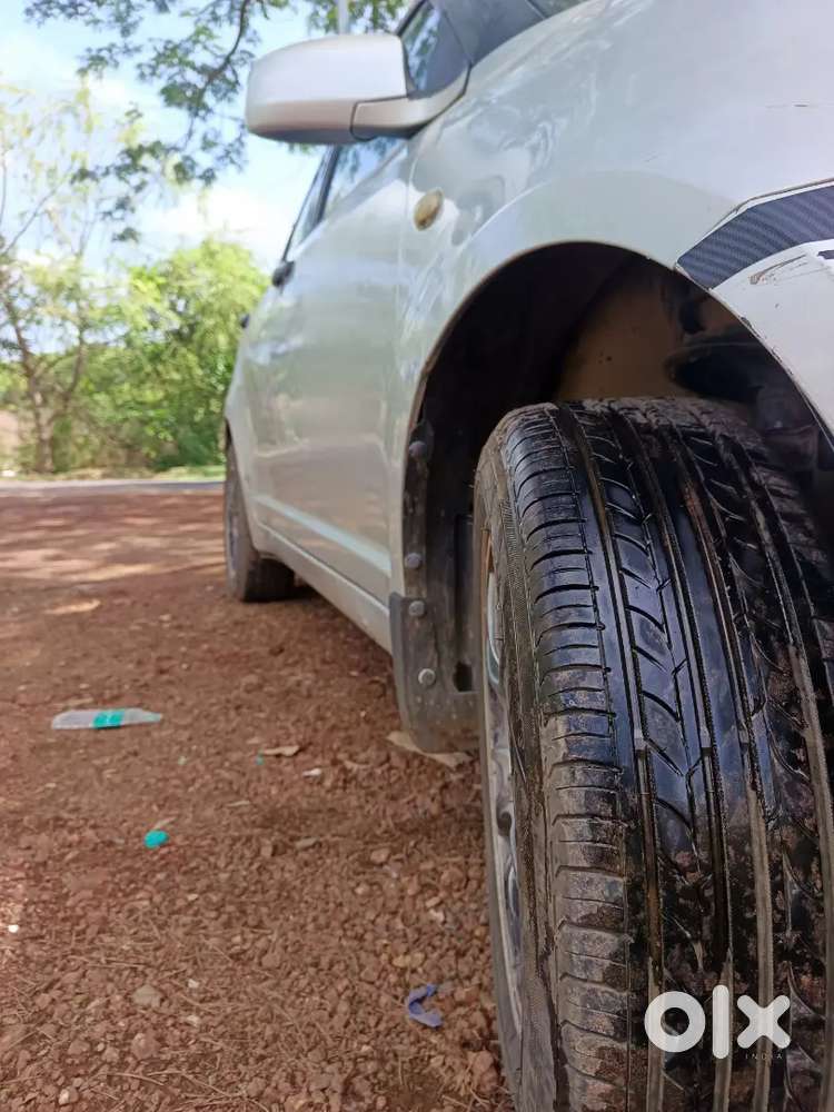 Maruti Suzuki Swift Vxi Petrol