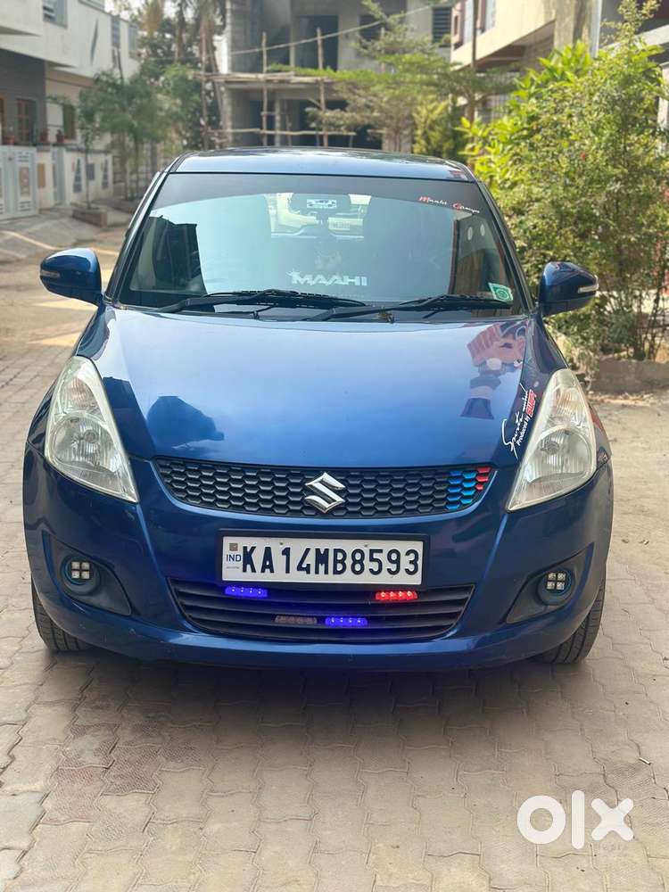 Maruti Suzuki Swift Vxi 1.2 Abs Bs-iv, 2013, Petrol