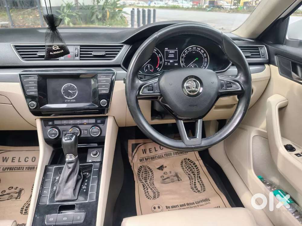 Skoda Superb [ ] 1.8 Style Tsi At, 2016, Petrol
