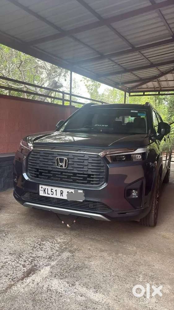 Honda Elevate 2025 Petrol 4700 Km Driven