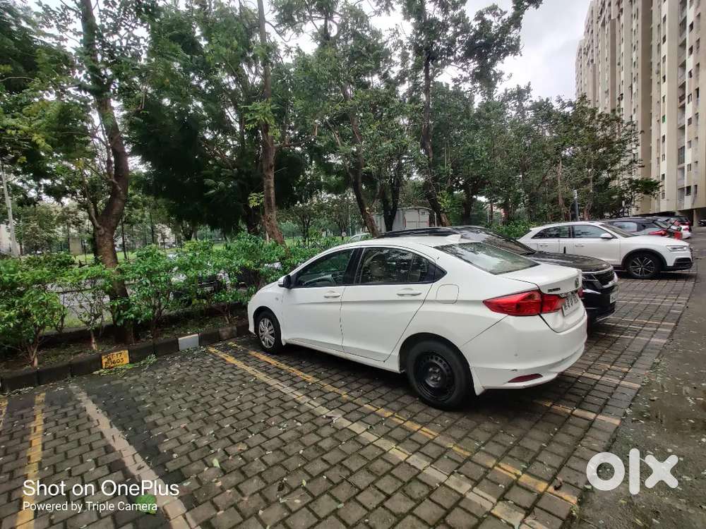 Honda City Petrol Manual 2016 Km Driven