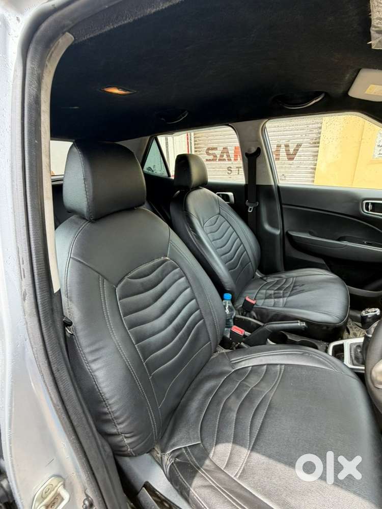 Hyundai Venue Diesel Manual 2020