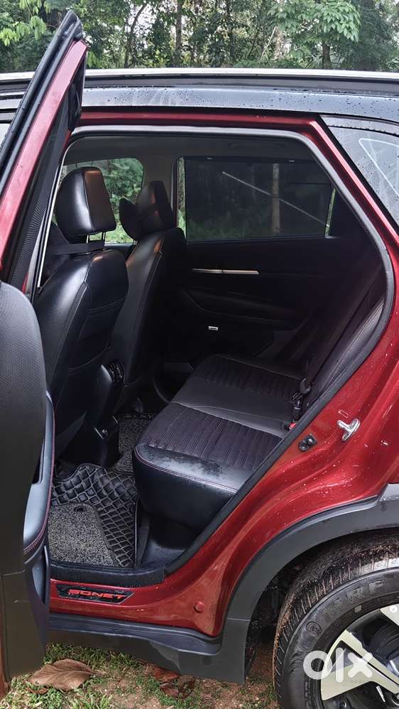 Kia Sonet 2023 Petrol Well Maintained With Extended Warranty