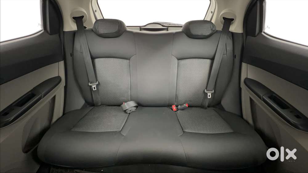 Tata Tiago Xza, 2018, Petrol