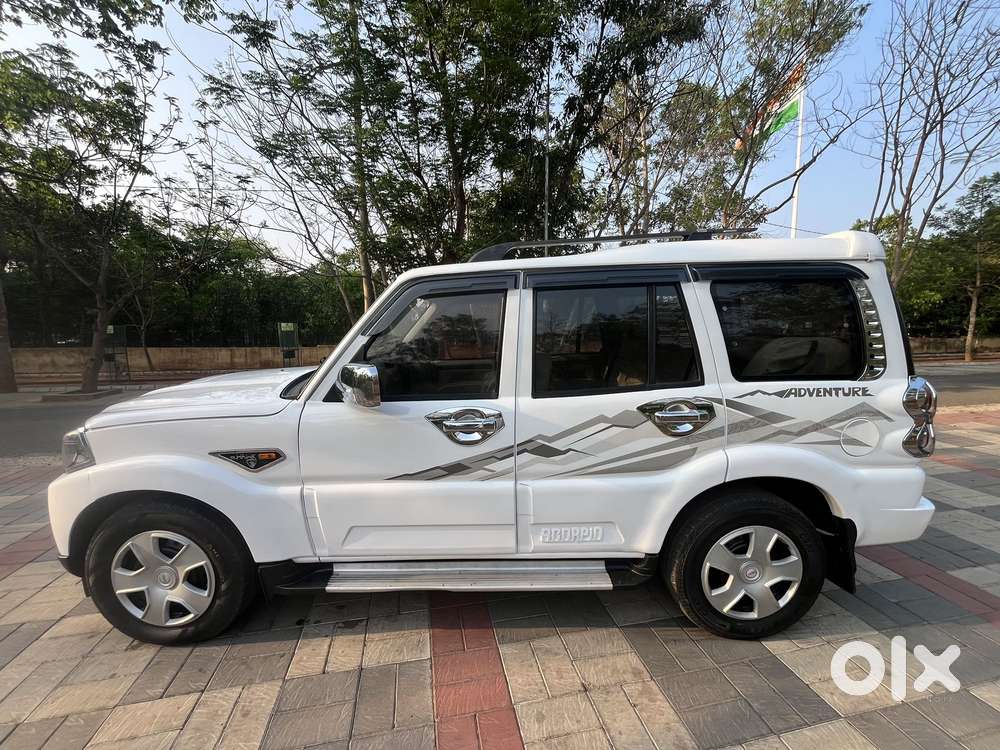 Mahindra Scorpio S4, 2016, Diesel