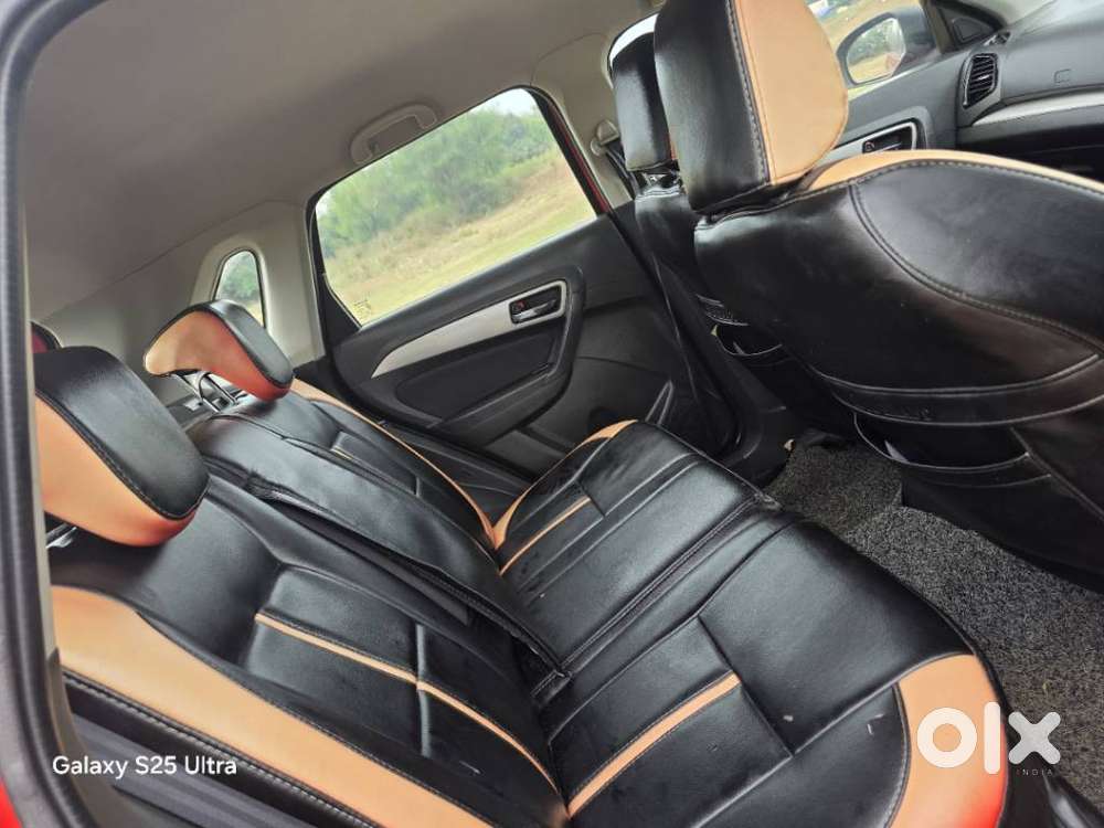 Maruti Suzuki Brezza Zdi+ Dual Tone, 2016, Diesel