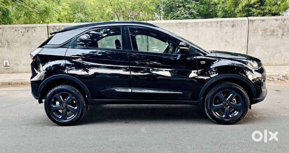 Tata Nexon 1.2 Revotron Xza Plus (o) Amt, 2022, Petrol
