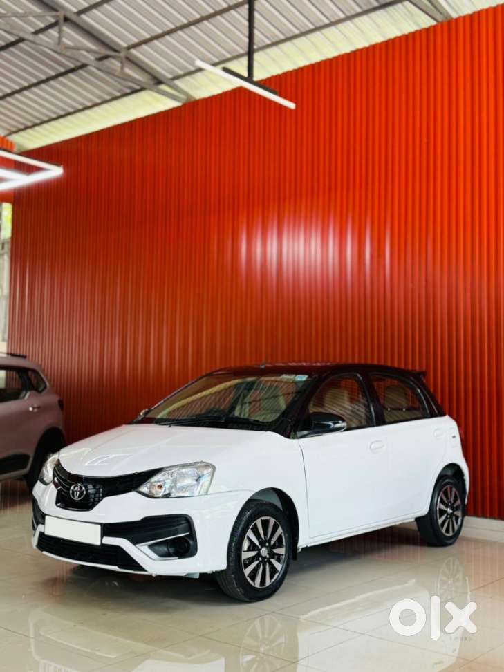 Toyota Etios Liva 1.2 V, 2019, Petrol