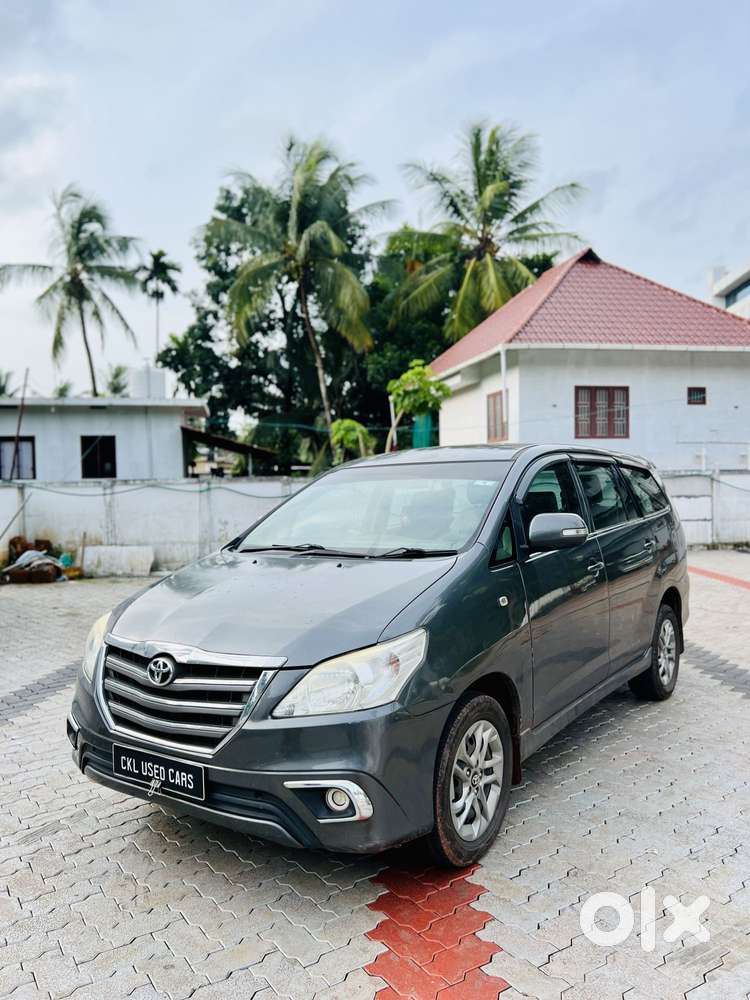 Toyota Innova 2.5 E Diesel Ps 7-seater, 2013, Diesel