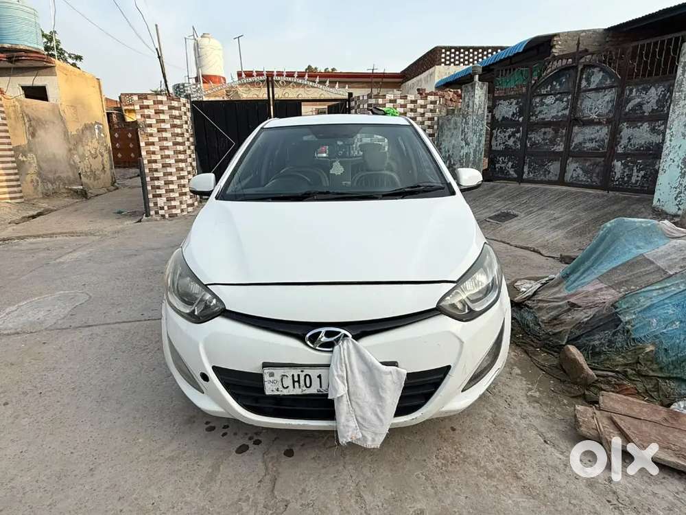 Hyundai I20 2013 Diesel 175000 Km Driven