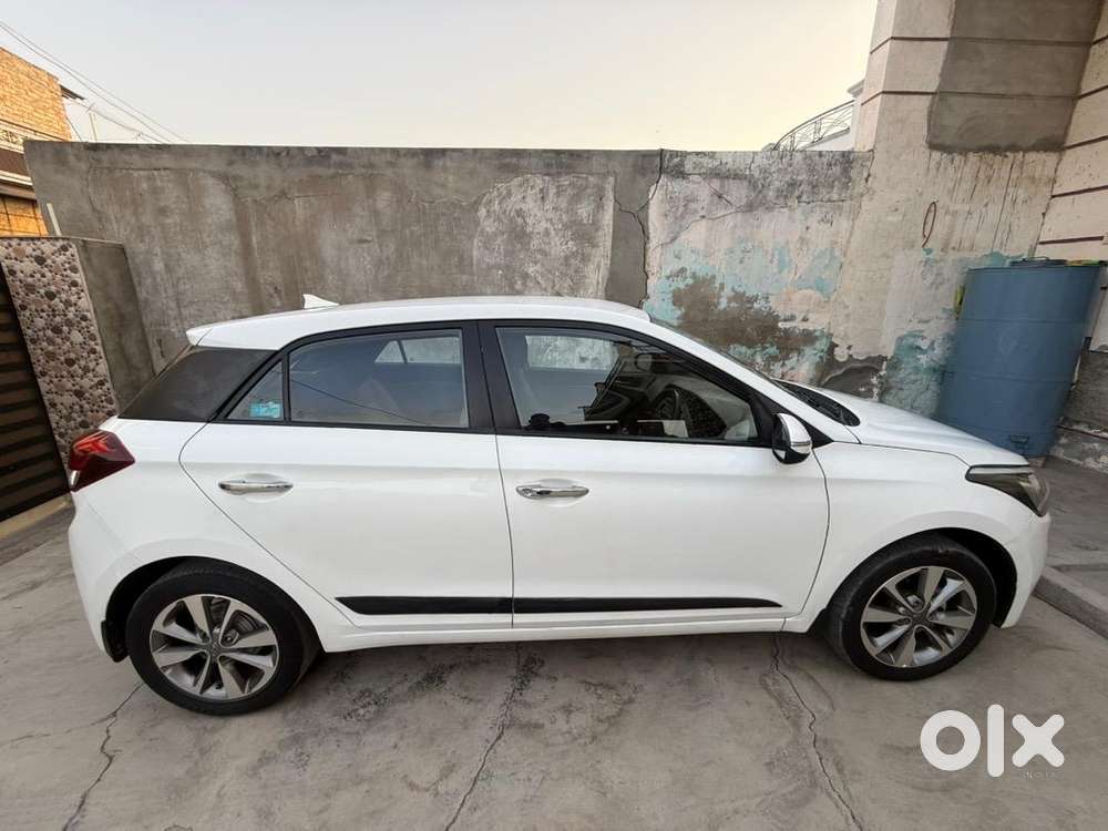 Hyundai Petrol Car 2015
