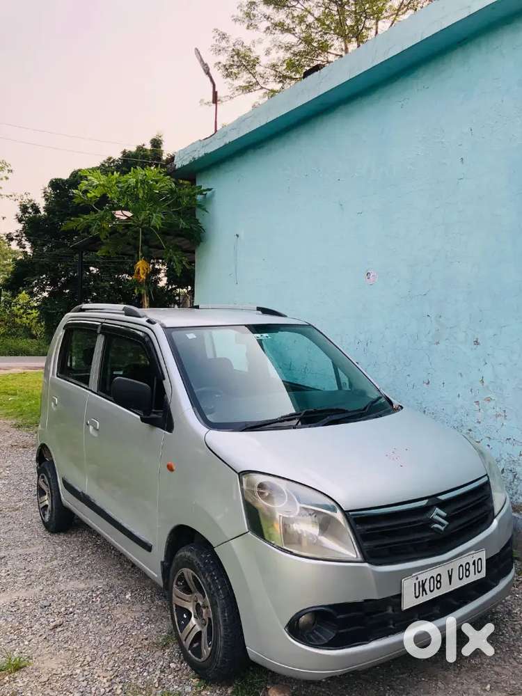 Maruti Suzuki Wagon R 2011 Petrol Well Maintained + Cng