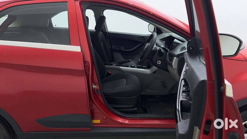 Tata Nexon 1.2 Revotron Xm, 2018, Petrol