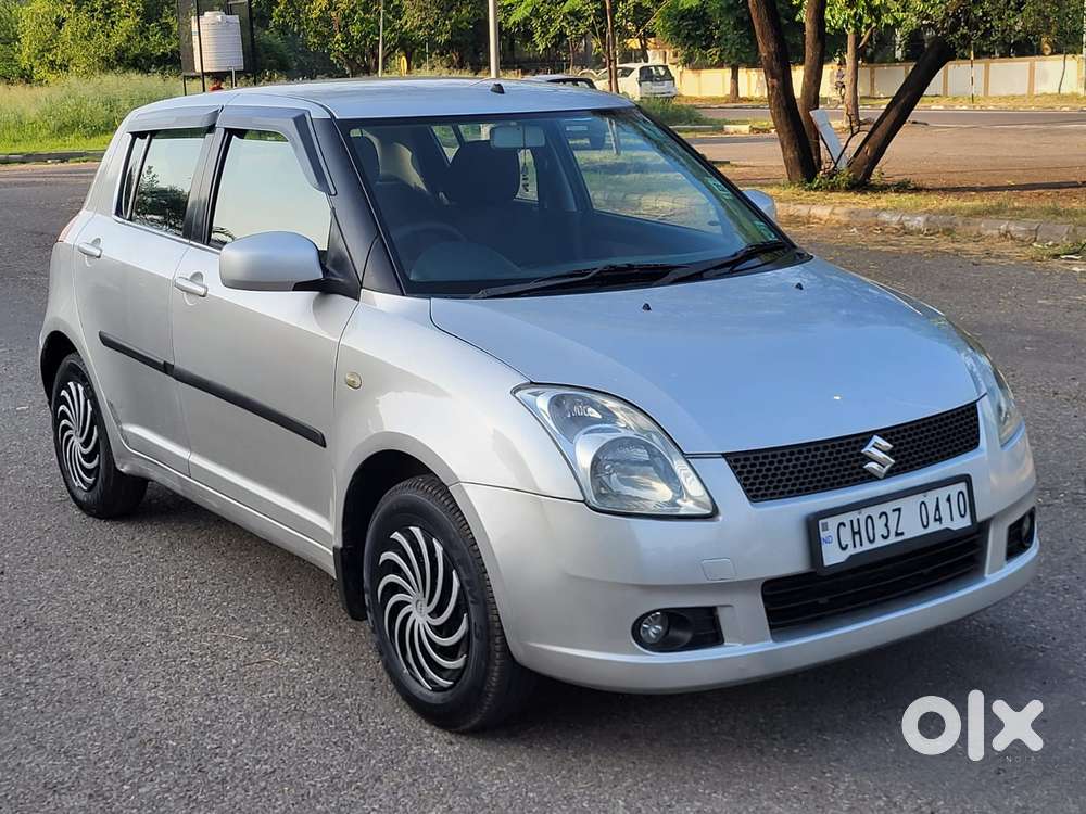Maruti Suzuki Swift Vxi + Manual, 2007
