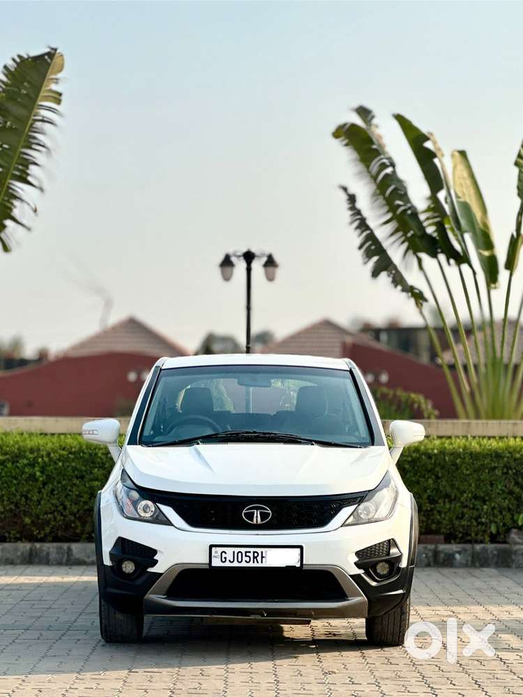 Tata Hexa 2.2 Xe 4x2 7 Str, 2019, Diesel