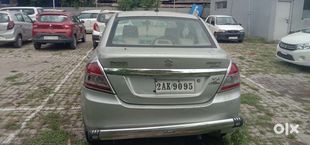 Maruti Suzuki Swift Dzire 1.2 Vxi Bsiv, 2015, Petrol