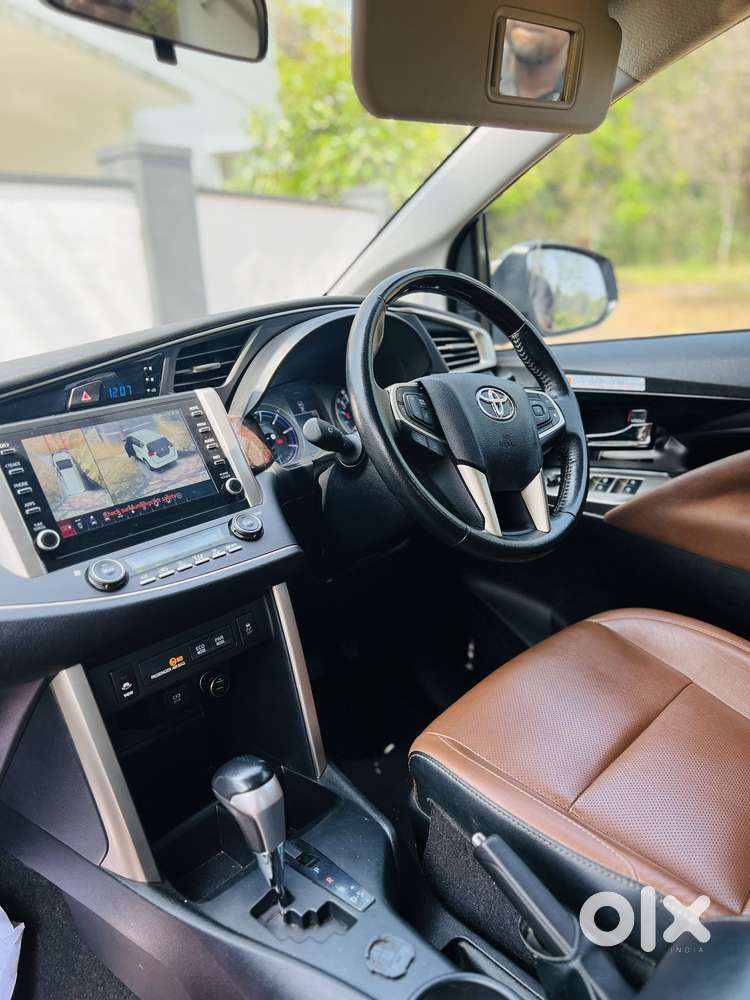 Toyota Innova Crysta 2.4zx Automatic, 2021, Diesel