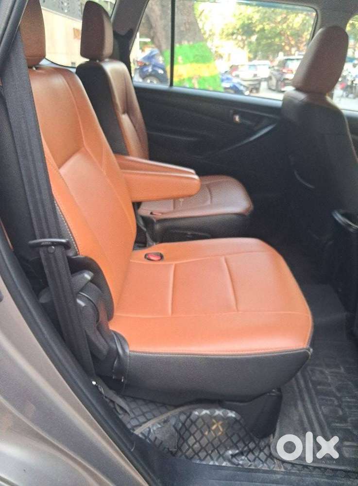 Toyota Innova Crysta 2.8 Gx At, 2017, Diesel