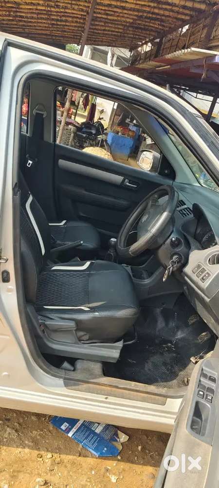 Maruti Suzuki Swift 2007 Diesel 122000 Km Driven