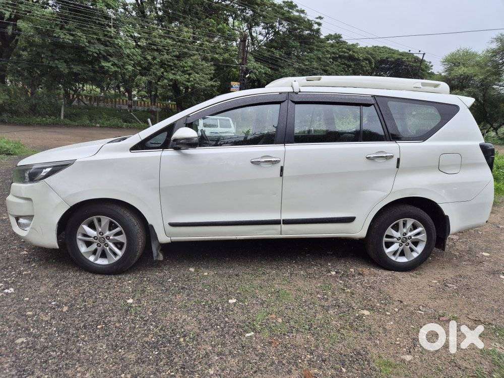 Toyota Innova Crysta 2.4 V, 2018, Diesel