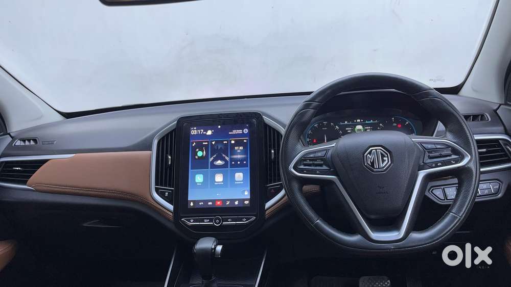 Mg Hector Plus 1.5 Sharp Turbo Cvt 6 Str, 2022, Petrol