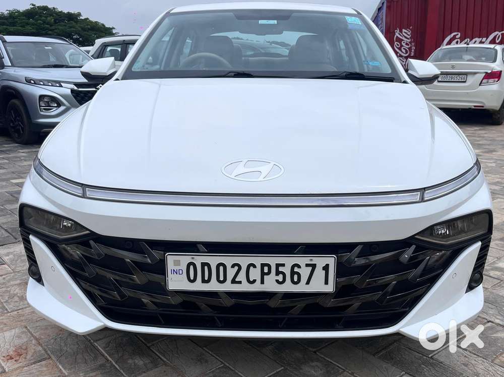 Hyundai Verna Sx 1.5 Petrol Ivt, 2023, Petrol
