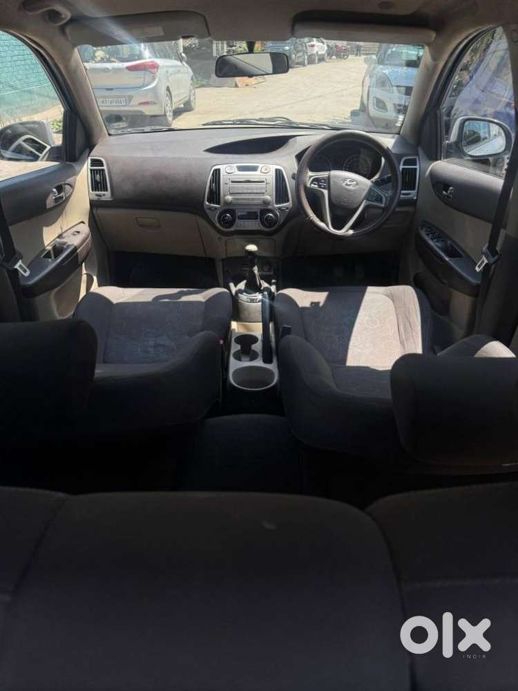 Hyundai I20 Petrol Asta Option, 2011, Petrol