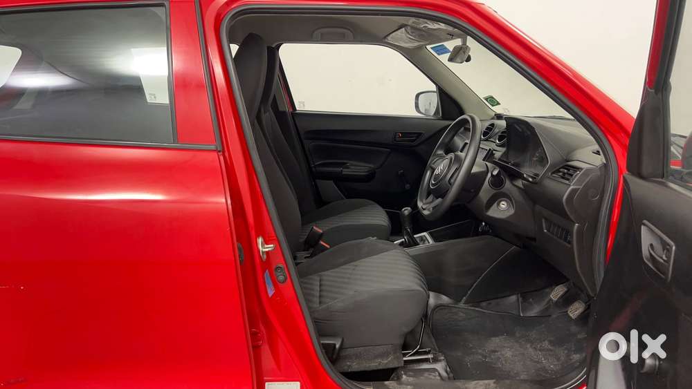 Maruti Suzuki Swift 1.3 Lxi, 2020, Petrol