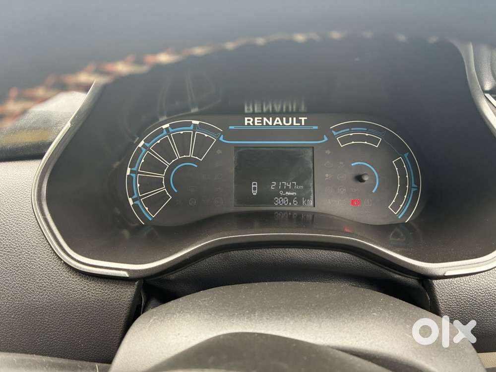 Renault Triber Rxt, 2020, Petrol