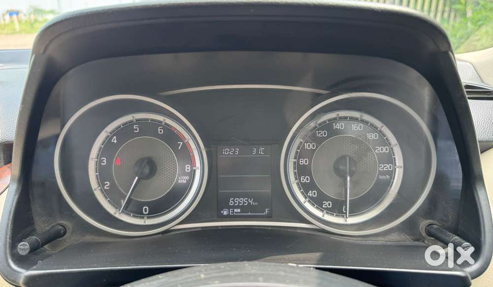 Maruti Suzuki Dzire 1.2 Zxi, 2018, Cng & Hybrids