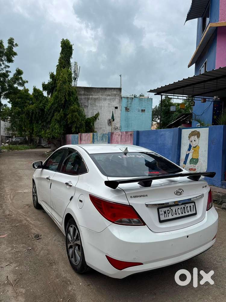 Hyundai Verna Petrol 2016
