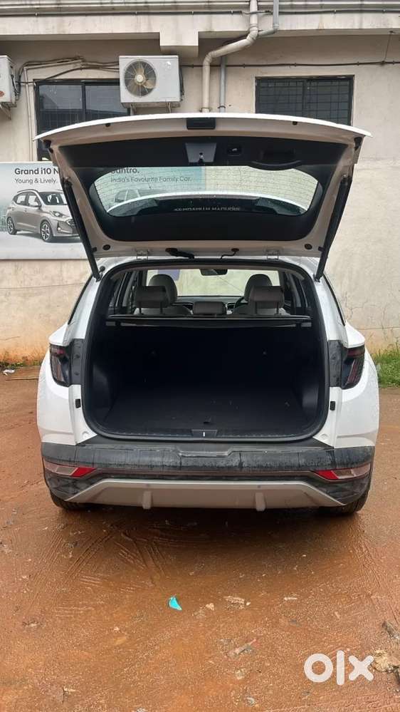 Hyundai Tucson [ ] 2.0 Gls 2wd At Petrol, 2022, Petrol