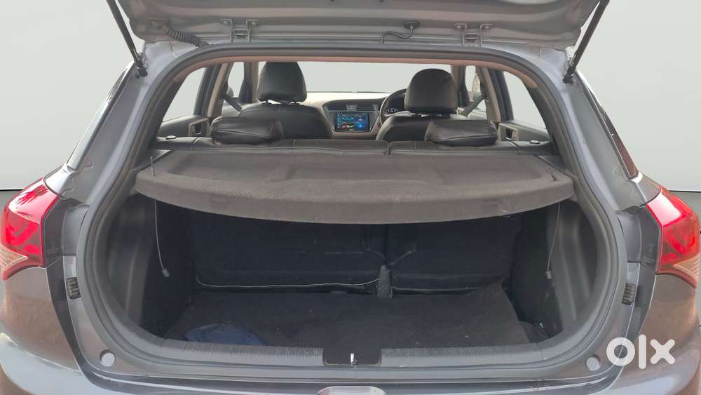 Hyundai Elite I20 Asta (o) 1.2 Mt, 2017, Petrol