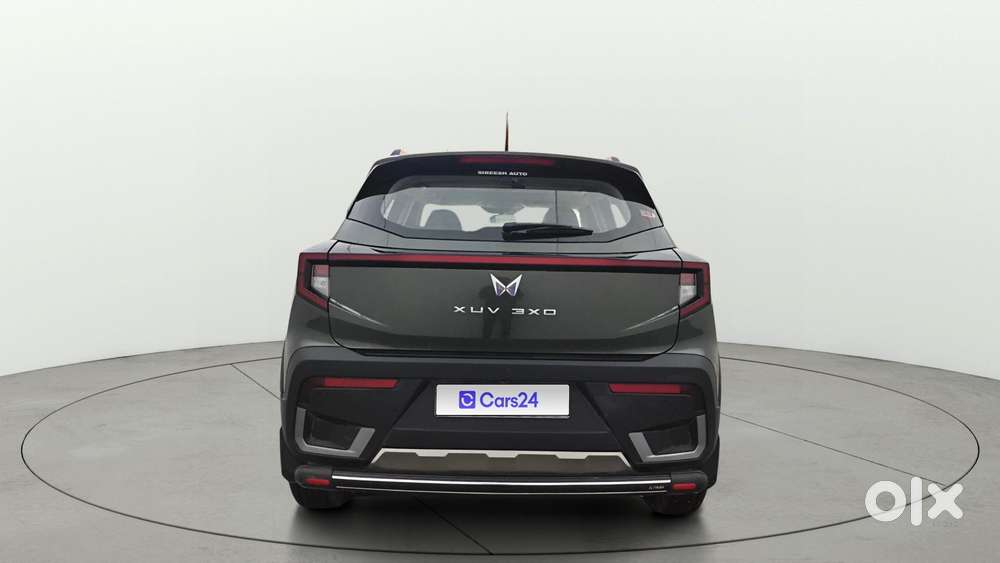 Mahindra Xuv 3xo Ax5 Pm Mt, 2025, Petrol