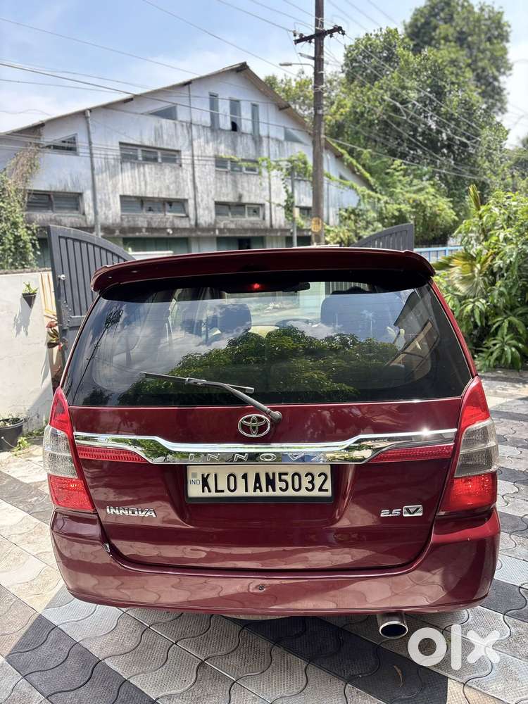 Toyota Innova 2.5 G (diesel) 8 Seater, 2006, Diesel