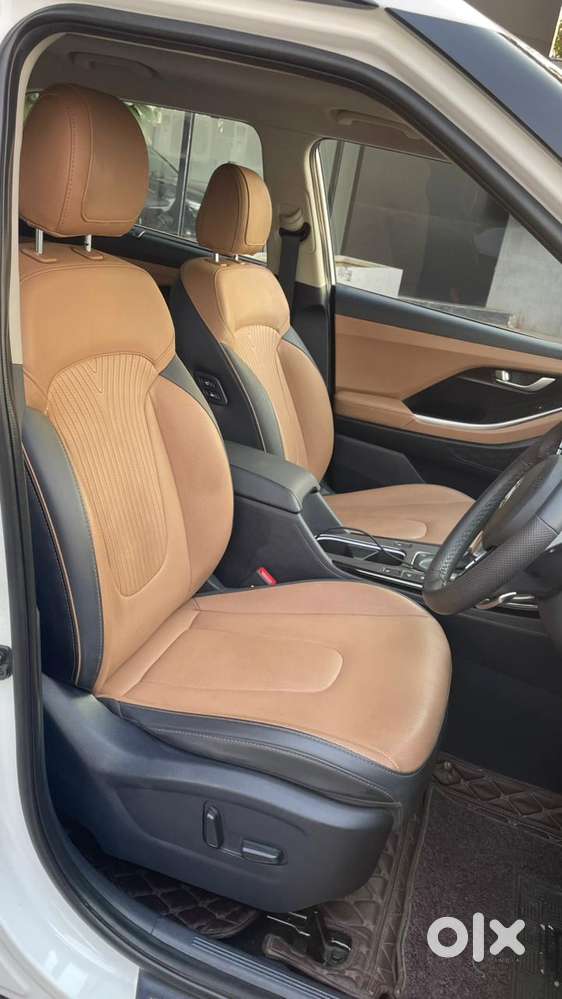 Hyundai Alcazar Signature 1.5 Petrol Dct 7str, 2024, Petrol