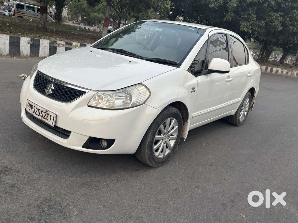 Maruti Suzuki Sx4 Vxi Bsiv, 2011, Petrol