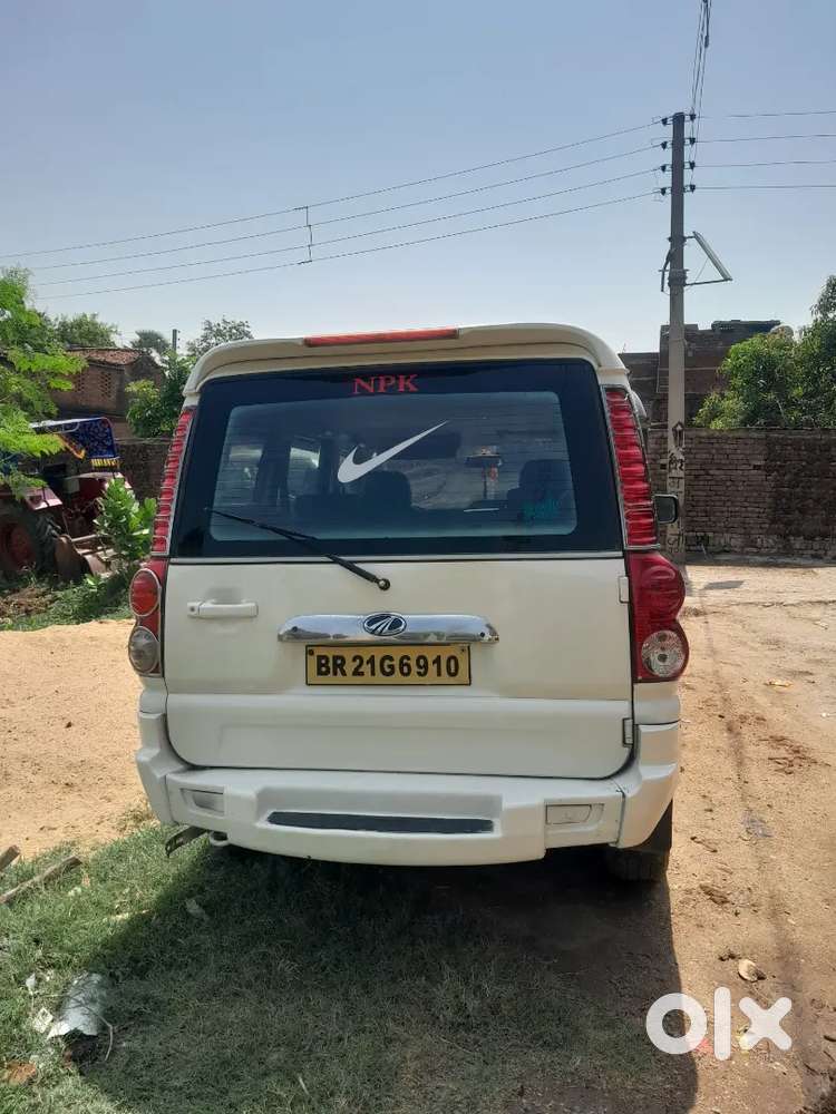 Mahindra Scorpio 2013