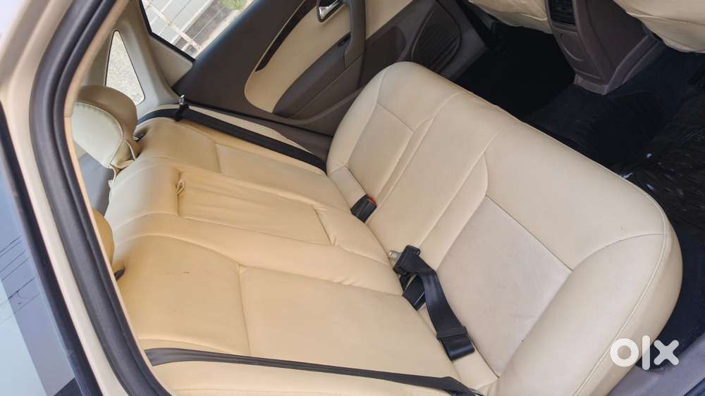 Skoda Rapid 1.6 Mpi Ambition, 2015, Petrol