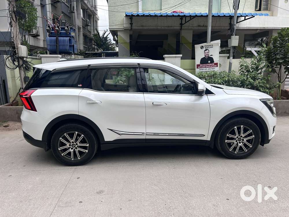 Mahindra Xuv700 2.2 Ax 7 Diesel At Luxury Pack Str, 2022, Diesel