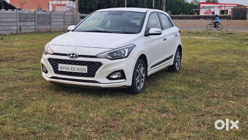 Hyundai I20 Petrol Asta Option, 2019, Petrol