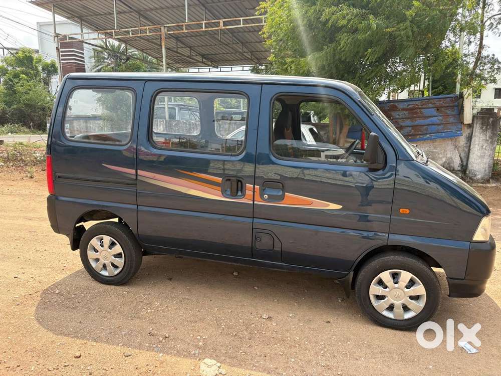 Maruti Suzuki Eeco 7 Seater Standard, 2013, Petrol