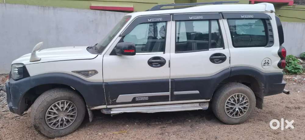 Mahindra Scorpio 2.2 S3 2018