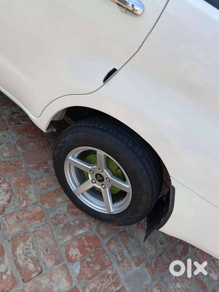 Toyota Innova Crysta 2017 Diesel Manual