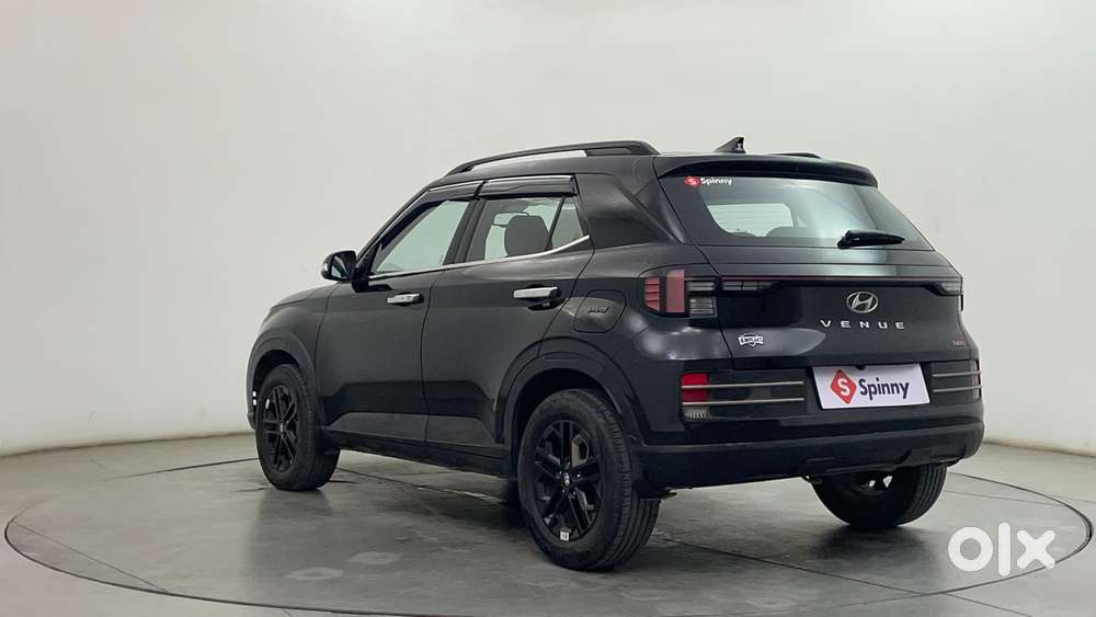 Hyundai Venue 1.0 Sx (o) Turbo Dct, 2023, Petrol