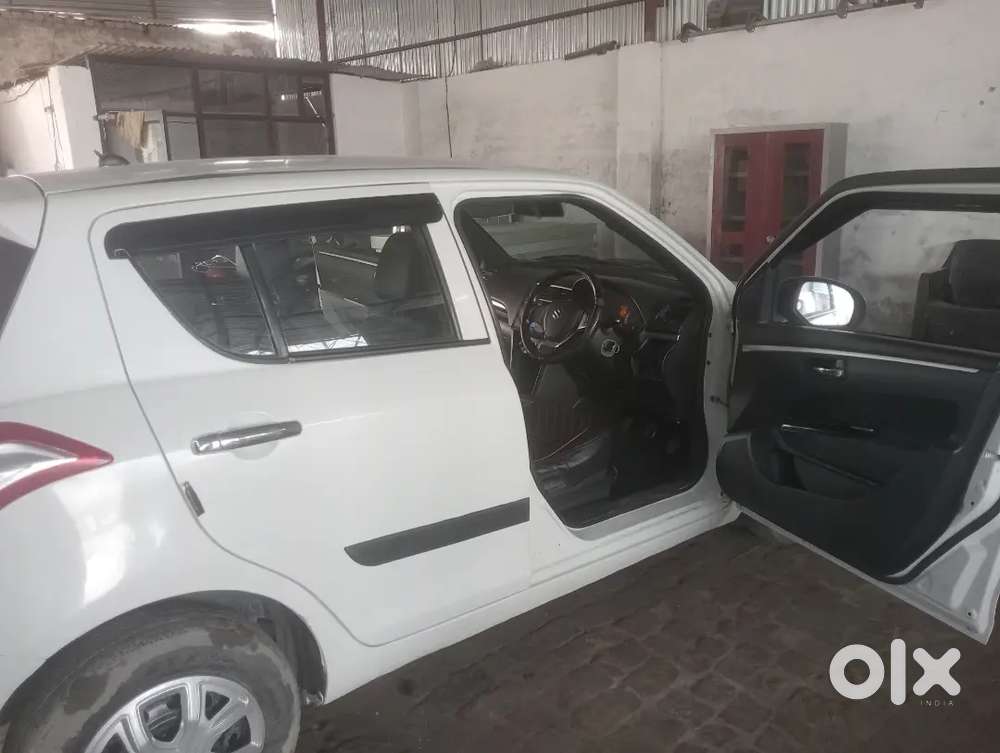 Swift Maruti Suzuki 2013 Year