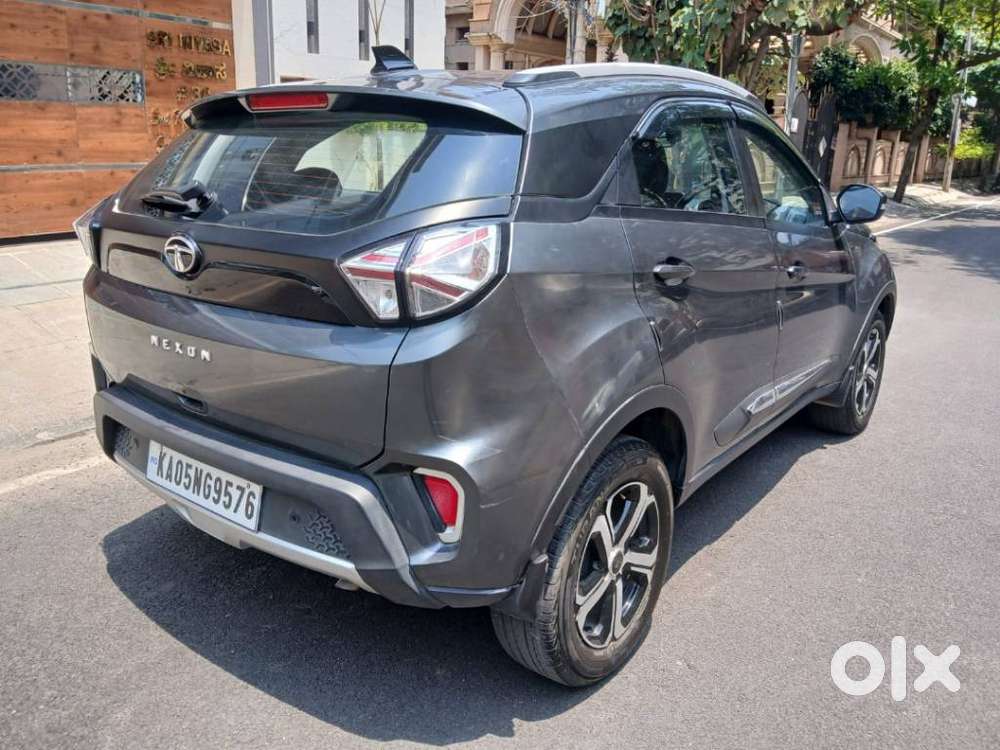 Tata Nexon 1.2 Revotron Xza Plus, 2023, Petrol