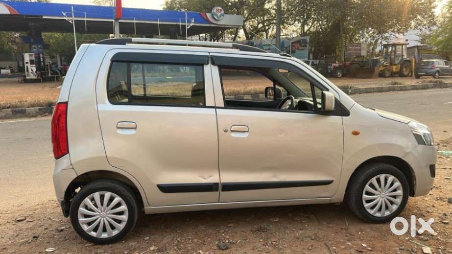 Maruti Suzuki Wagon R 1.0 2010-2019 Vxi (o), 2015, Petrol