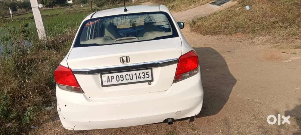 Honda Amaze 2013 Diesel 130000 Km Driven